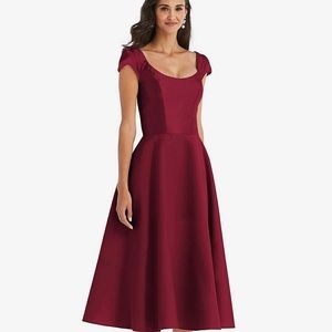 Alfred Sung bridesmaid dress in burgundy